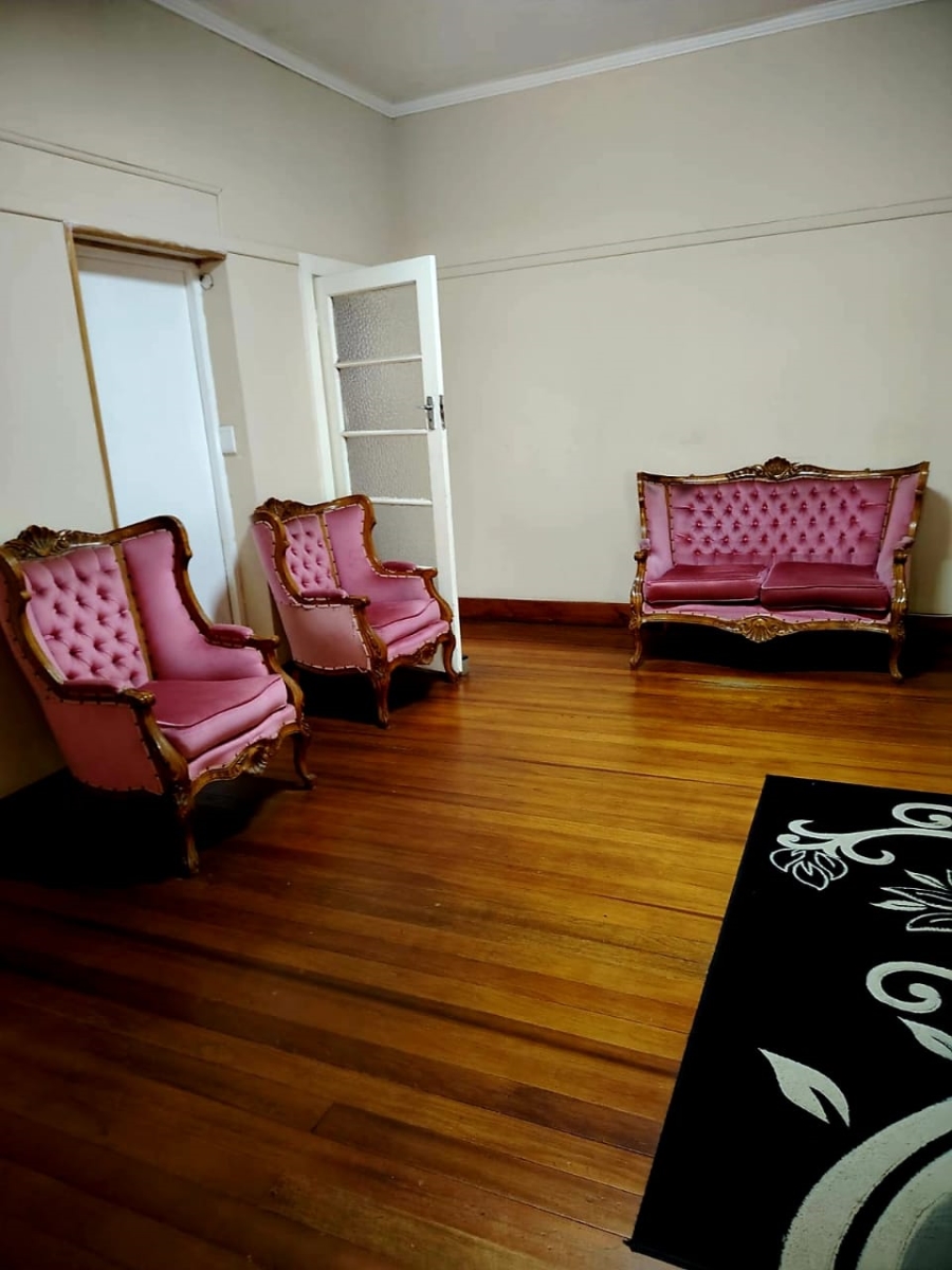 10 Bedroom Property for Sale in Cambridge Eastern Cape